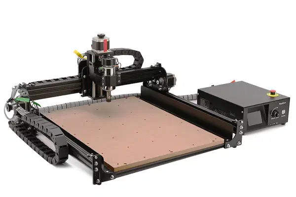 A FoxAlien 4040-XE CNC machine.
