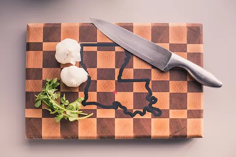 Cutting Board Epoxy Inlay